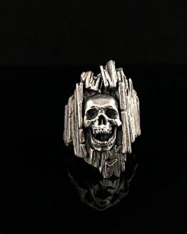 Кольцо череп в дереве серебро